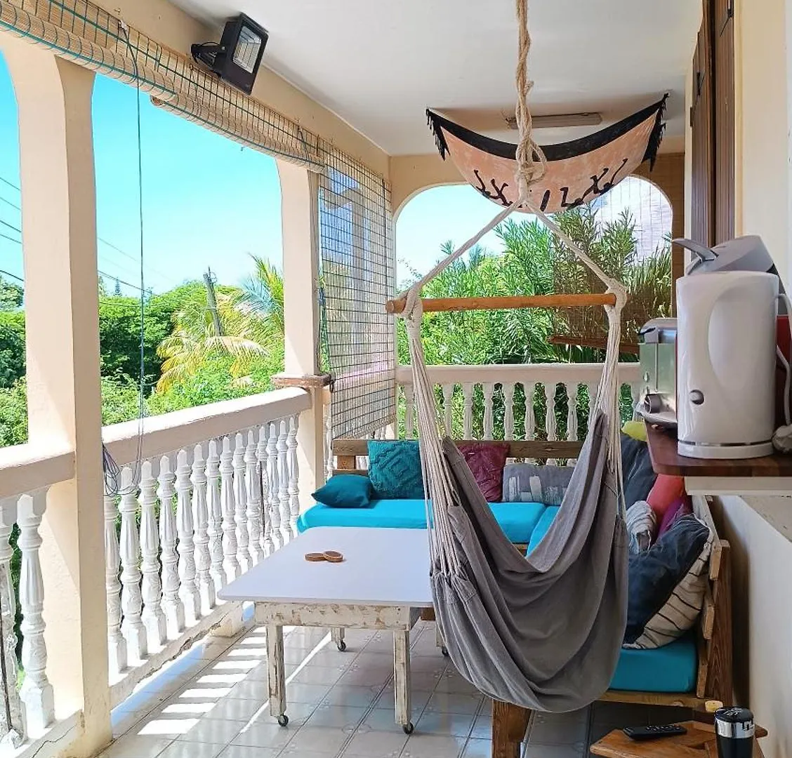 Guest house La Jemeli Hotel Grand-Bourg
